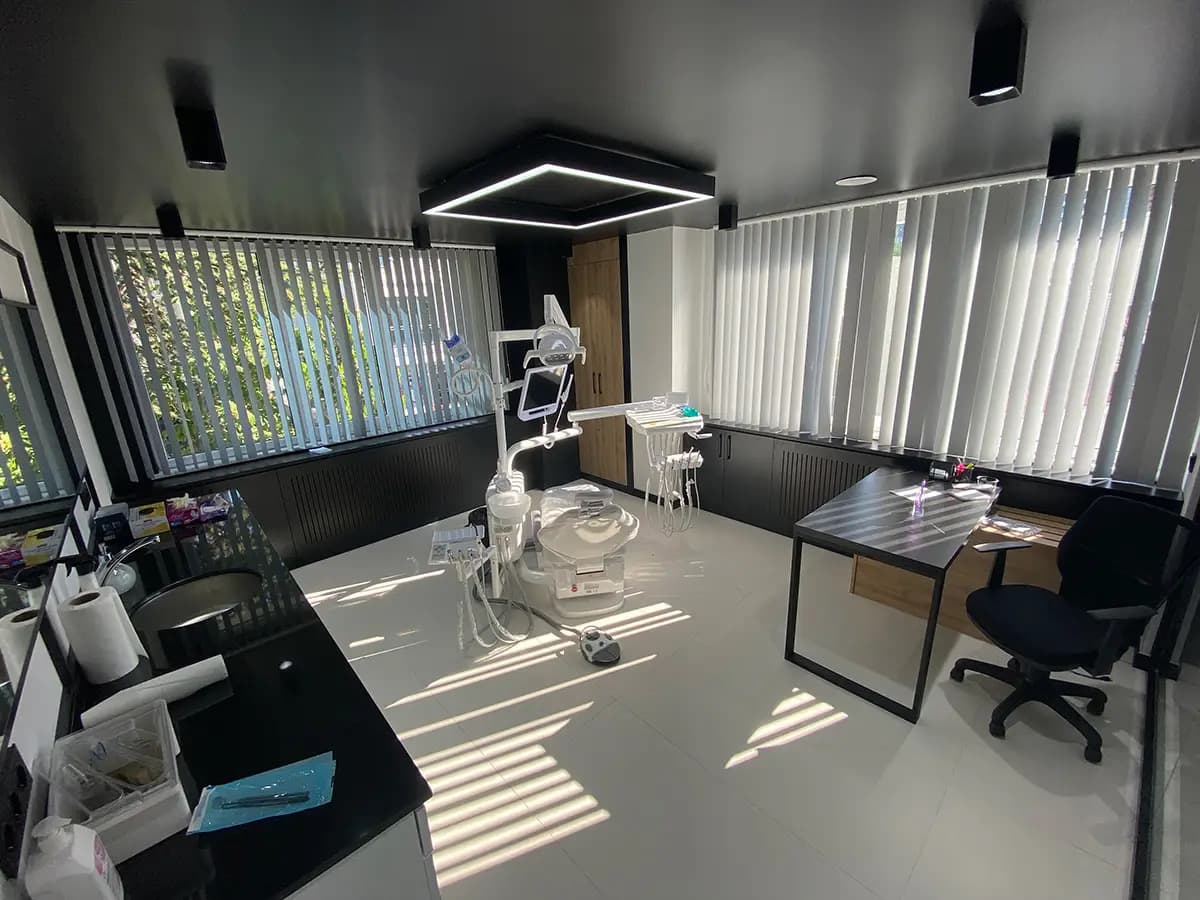 Dental Estetik Istanbul - Photo 1